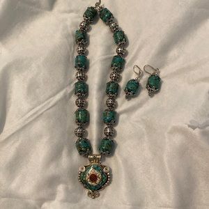 Turquoise necklace and matching earrings
